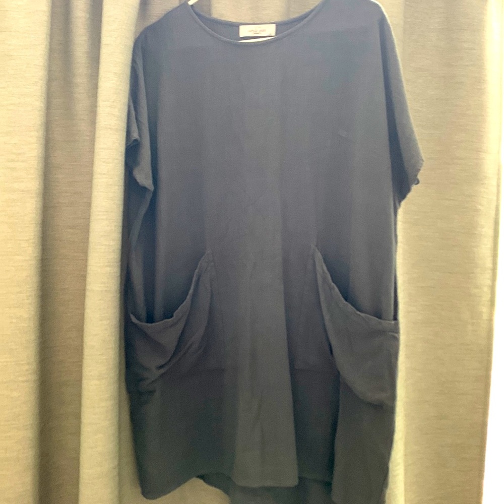 Carly Jean Los Angeles Slouch Dress